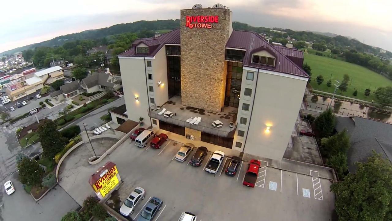 Riverside Tower Pigeon Forge Exterior photo